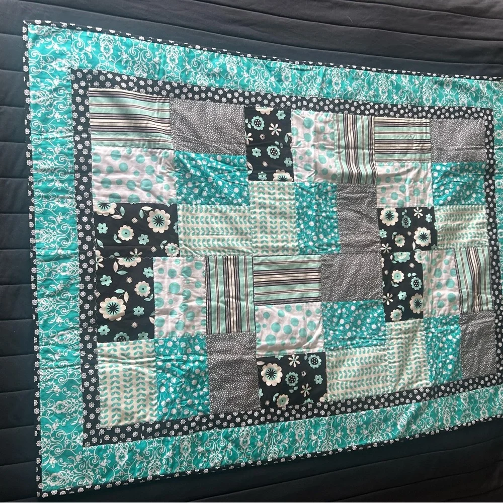 Patchwork Quilt with Teal and Black Accents #0825258